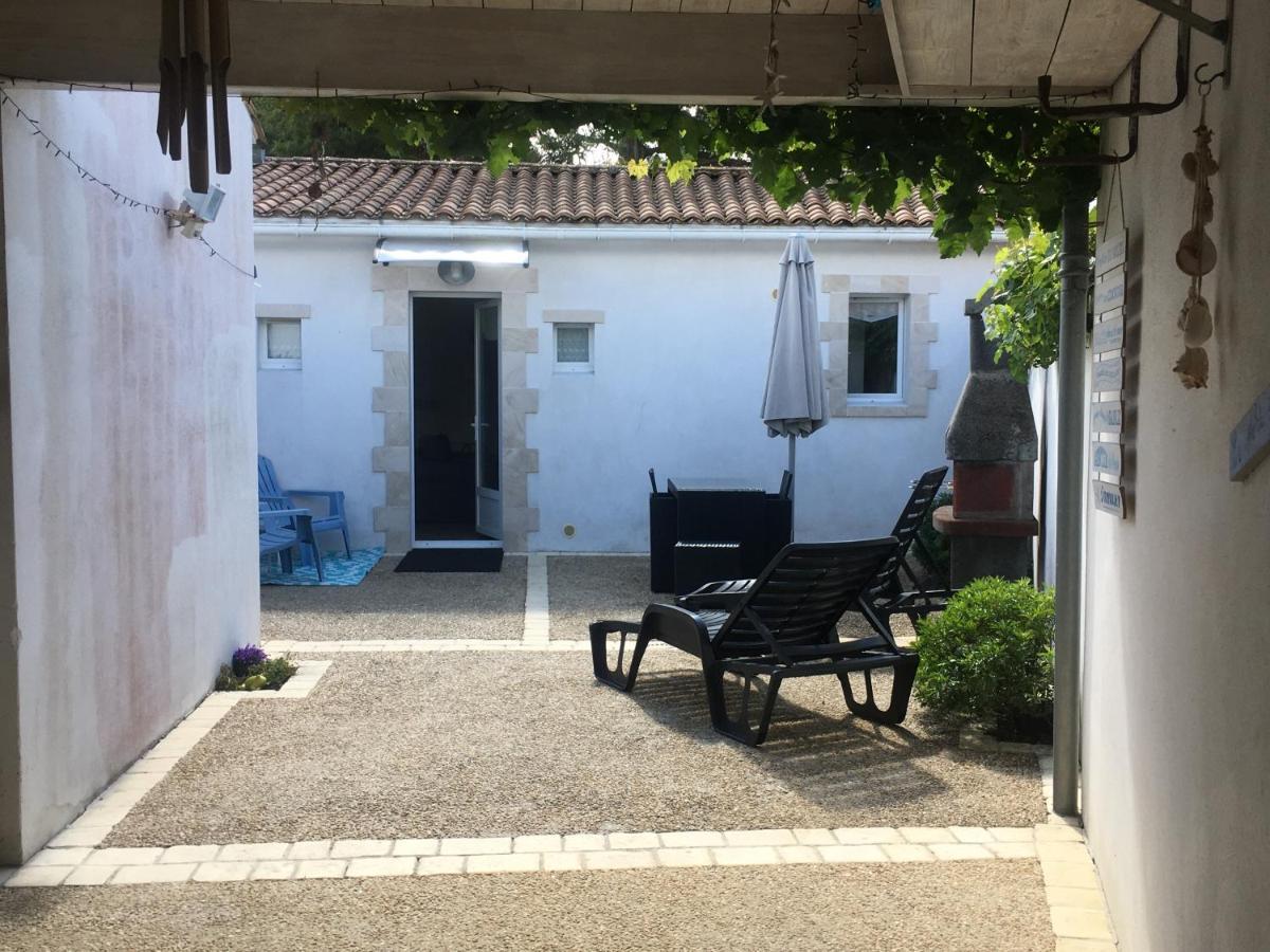 La Petite Maison Sur L'Ile De Re La Flotte Exterior photo
